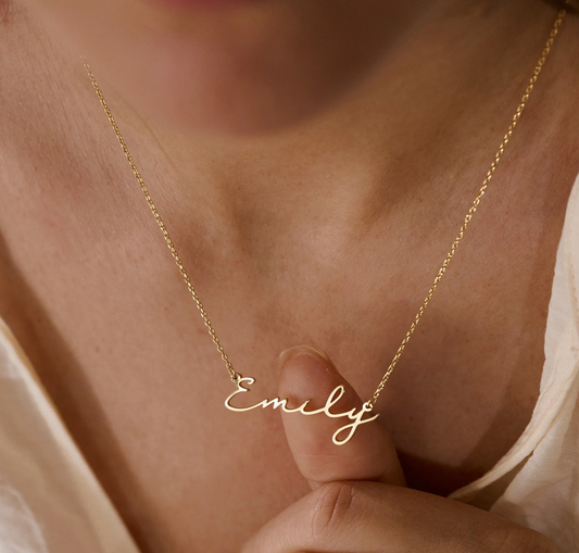 Dainty Minimalist Name Necklace 18K Gold